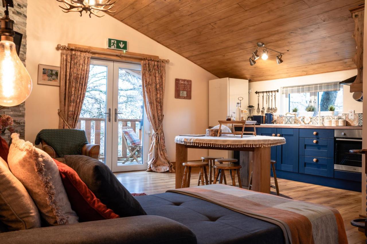 Greenvale Cabins Forkhill Extérieur photo