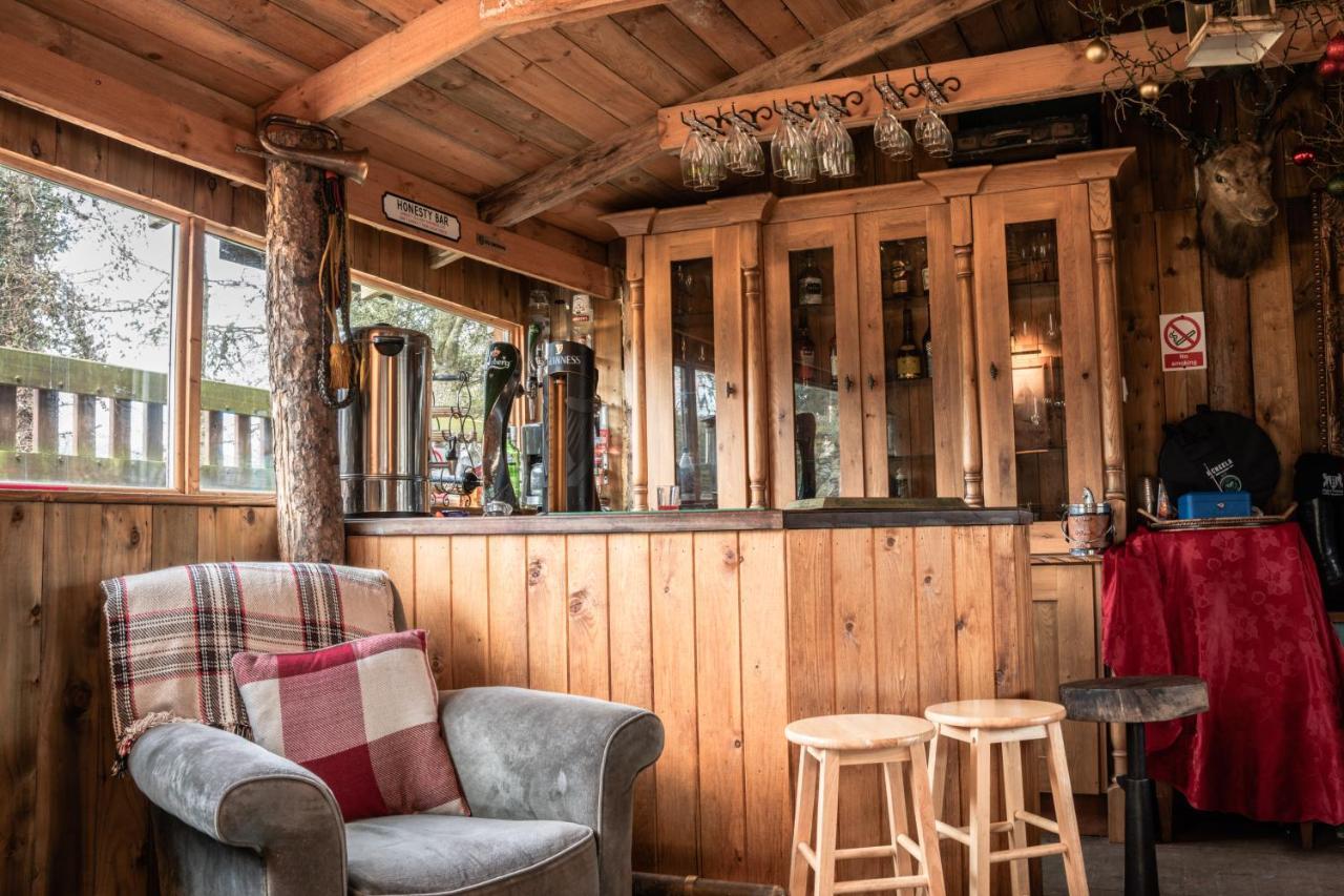 Greenvale Cabins Forkhill Extérieur photo
